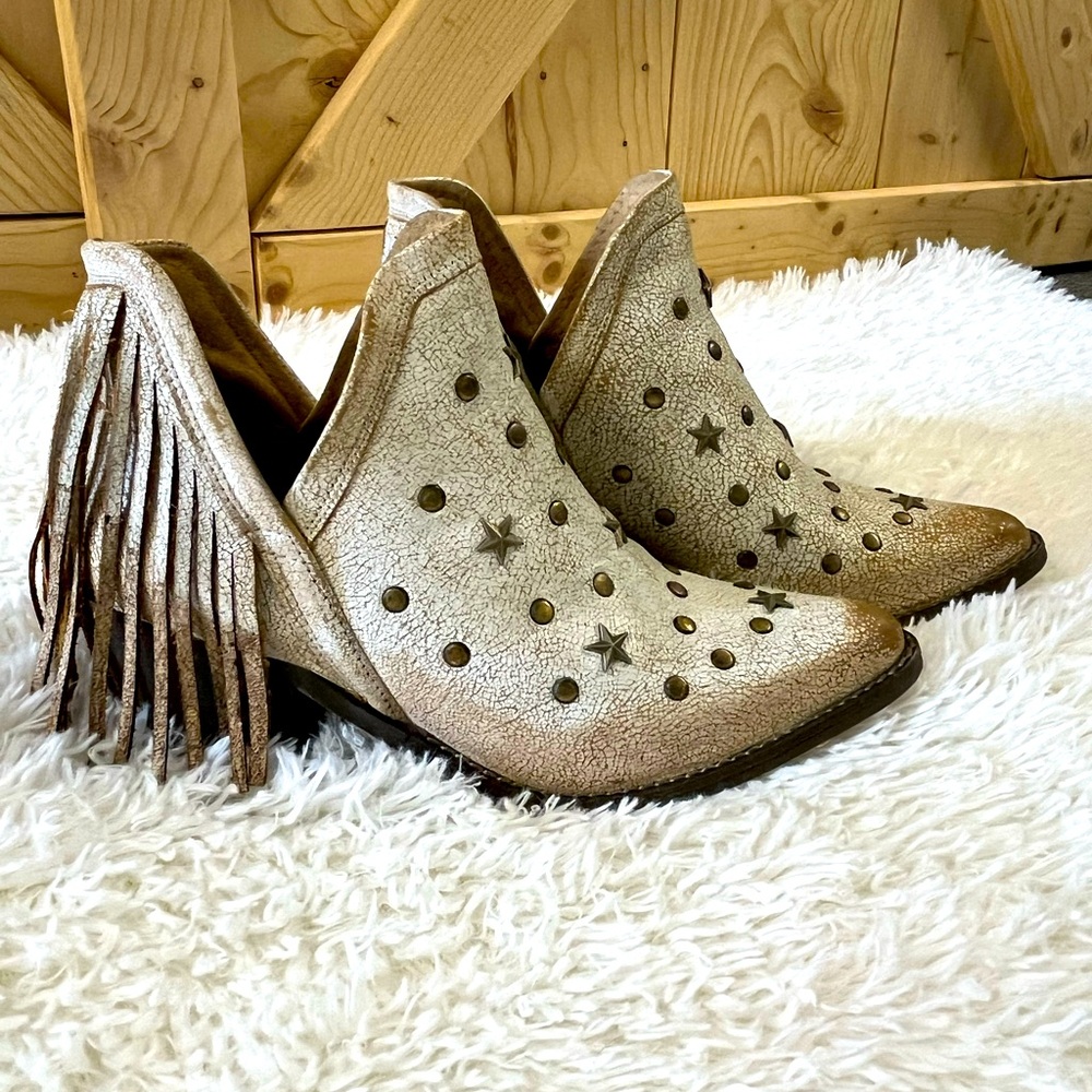 Circle G Booties